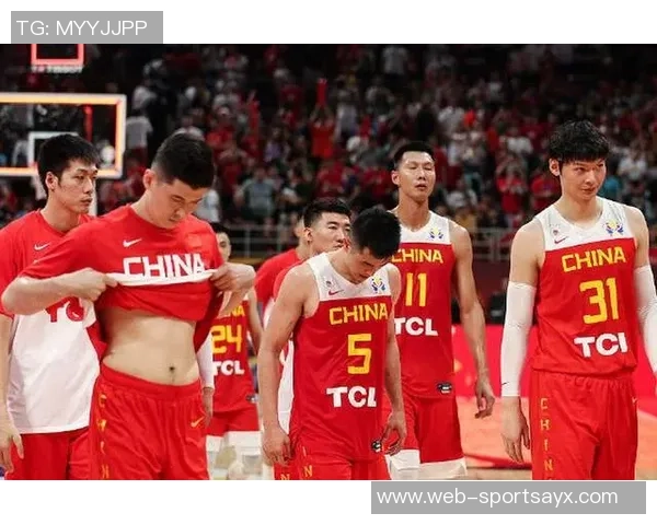 篮网17人轮换大胜40分曾凡博首秀机会依然渺茫 篮网17人轮换大胜40分曾凡博首秀机会依然渺茫