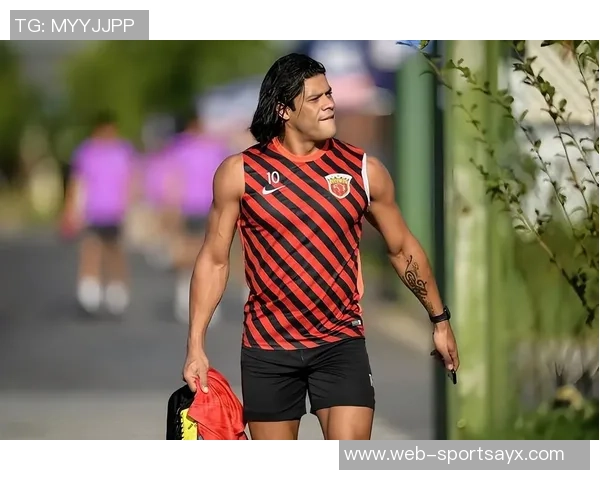 胡尔克与奥斯卡共同祝福海港20岁生日期待未来重聚再创辉煌 胡尔克与奥斯卡共同祝福海港20岁生日期待未来重聚再创辉煌